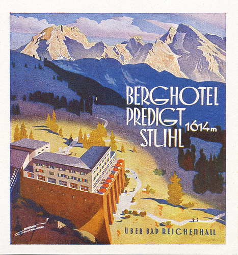 Mountains and Ski Vintage Travel Labels - VINTRALAB-011